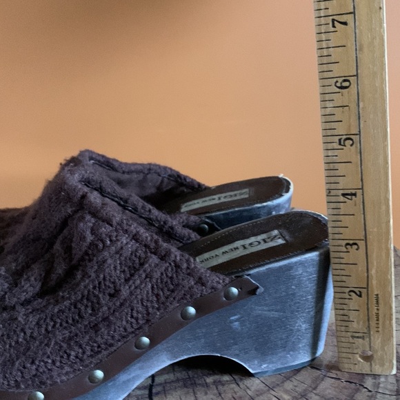 Boho Clogs - Picture 2 of 9